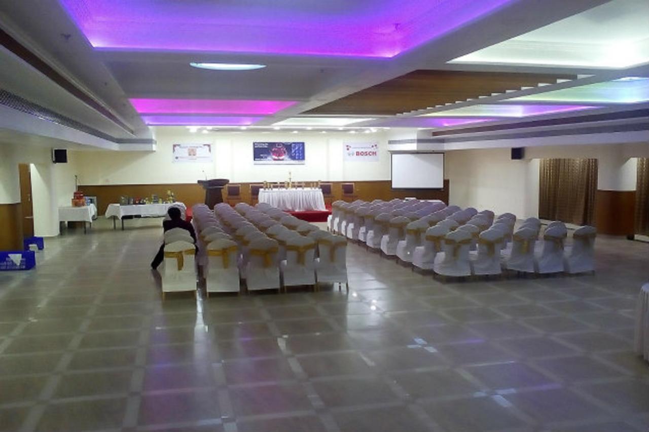 Hotel Sps Kingsway Thiruvananthapuram Exterior foto