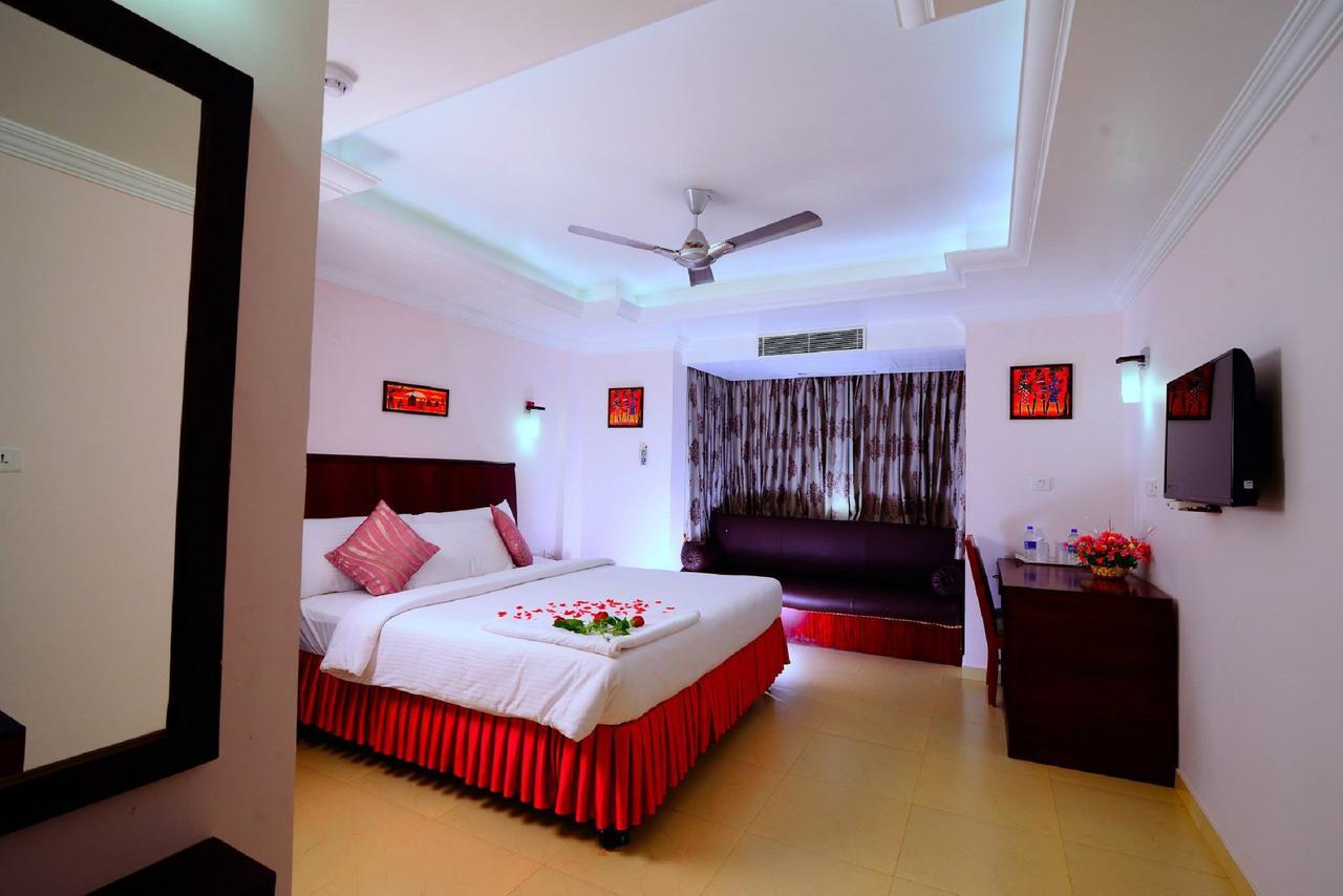 Hotel Sps Kingsway Thiruvananthapuram Exterior foto
